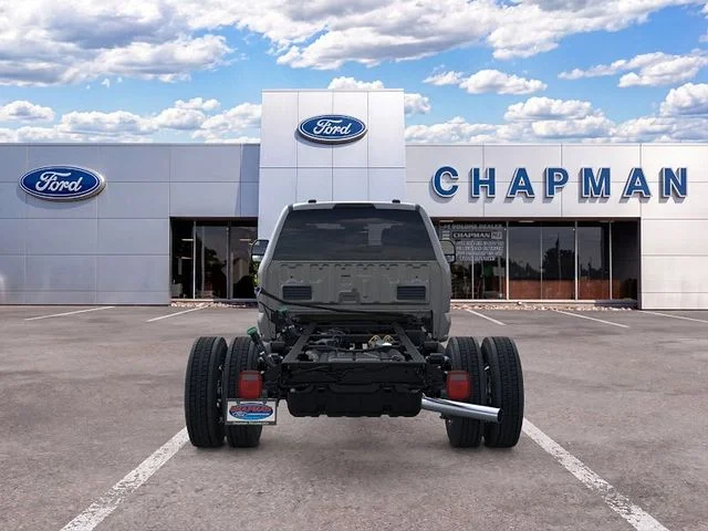 New 2026 Carbonized Gray Metallic Ford F-550® XLT image 5