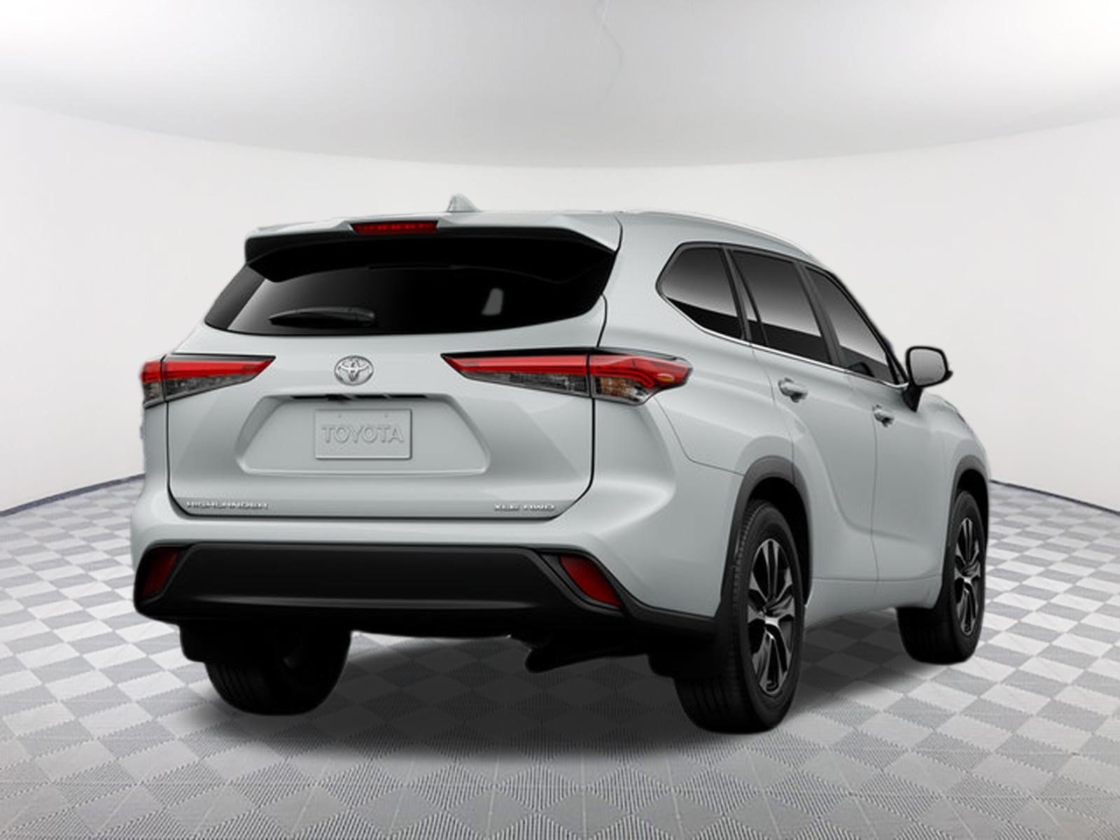 New 2026 Wind Chill Pearl Toyota XLE image 9