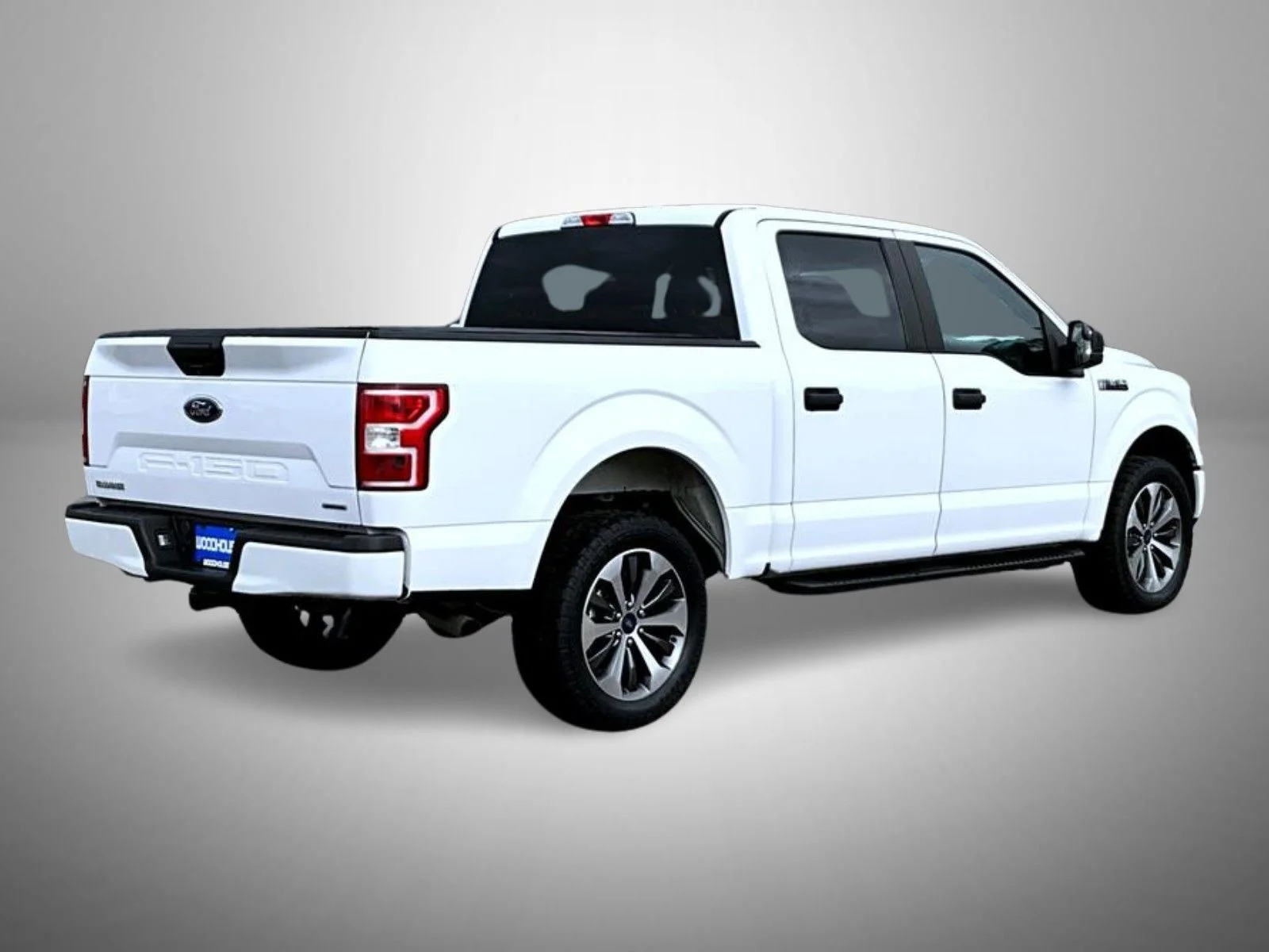 Used 2019 White Ford XL image 5