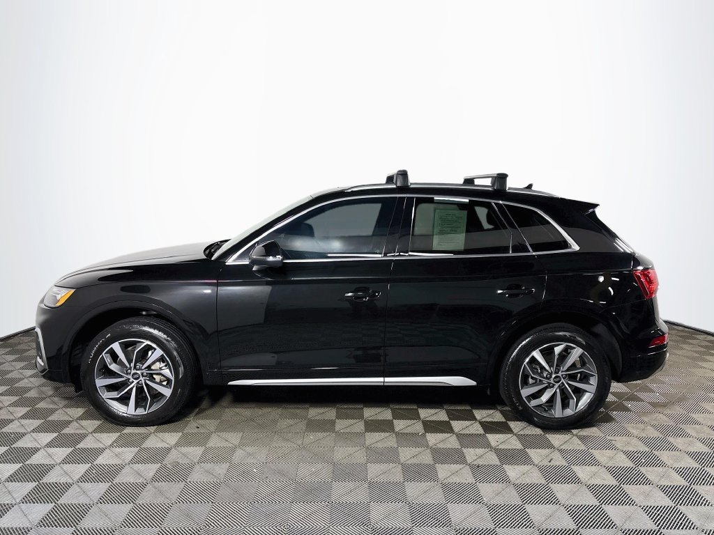 Used 2023 Black Audi 45 S line Premium image 9