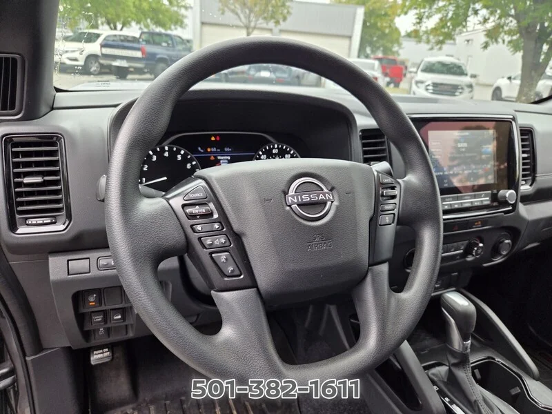 Used 2023 Gun Metallic NISSAN CREW CAB 4X4 SV AUTO *LTD AVAIL* image 9