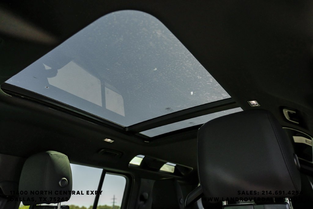 New 2026 Fuji White Land Rover X-Dynamic SE image 20