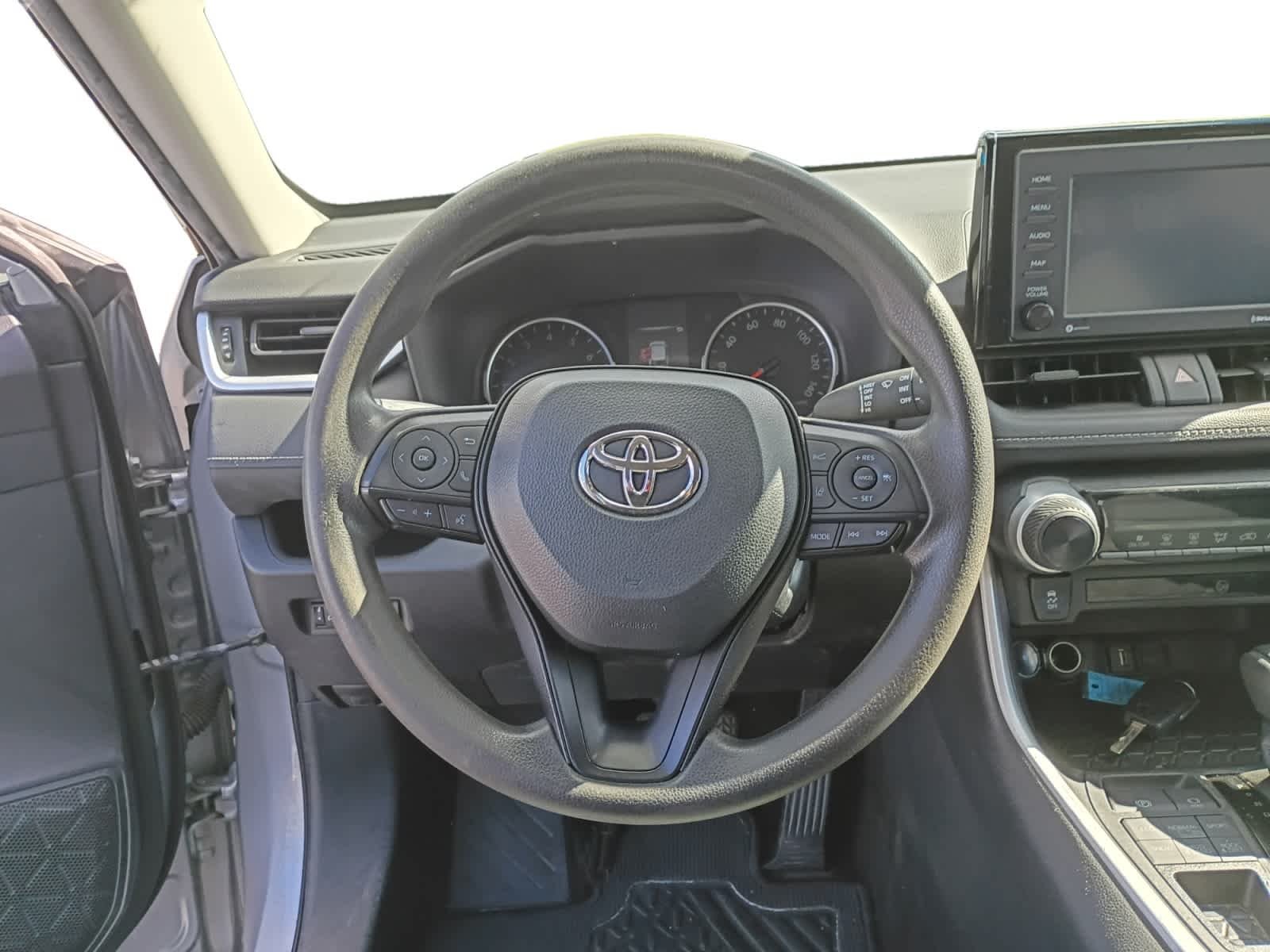 Used 2022 Silver Sky Metallic Toyota LE image 13
