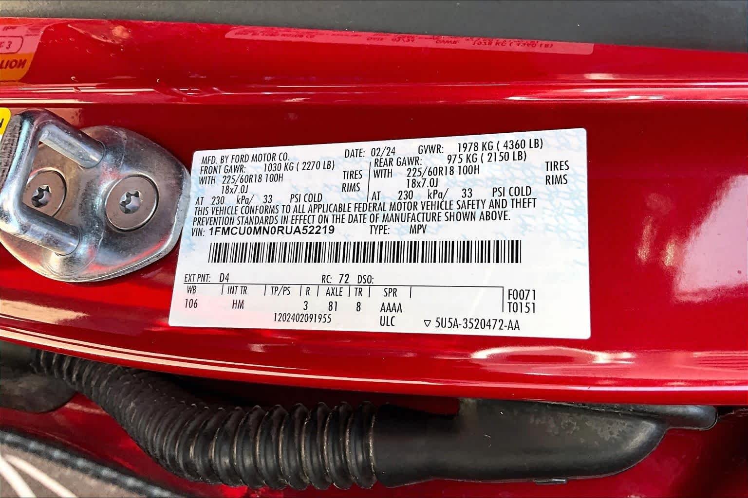 Used 2024 Rapid Red Metallic Tinted Clearcoat Ford ST-Line image 32