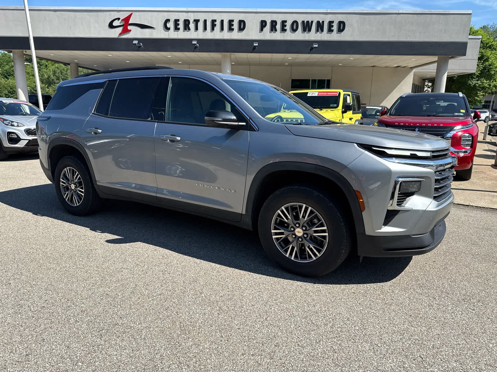 Used 2025 Sterling Gray Metallic Chevrolet LT image 10