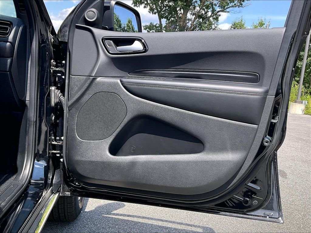 Used 2024 DB Black Clearcoat Dodge SXT image 11