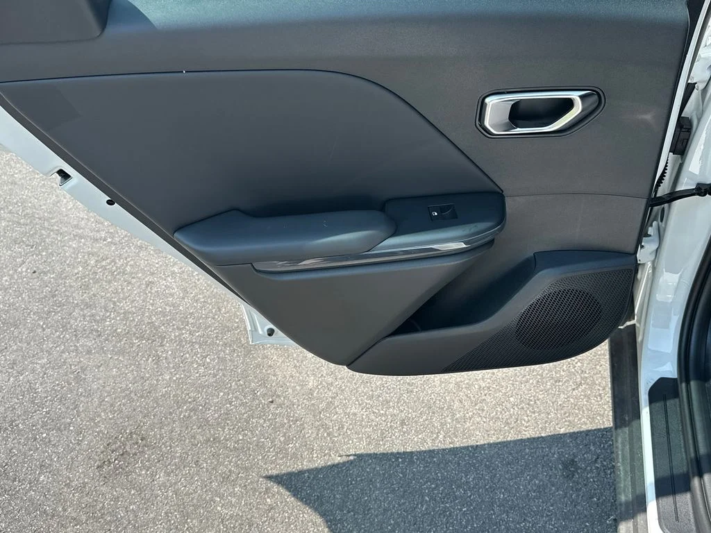New 2026 White Kia EX image 21