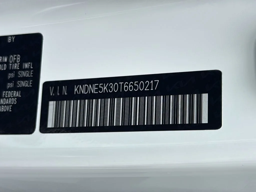 New 2026 Snow White Pearl Kia SX Prestige image 30
