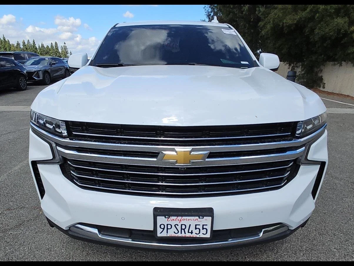 Used 2023 Summit White Chevrolet LT image 16