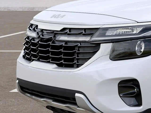 New 2026 White Kia S image 13