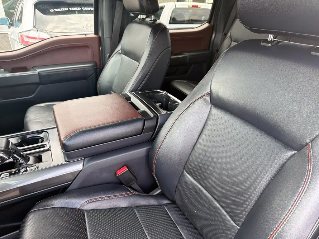 Used 2023 Carbonized Gray Metallic Ford Lariat image 9