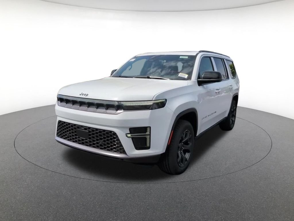 New 2026 Bright White Clear-Coat Exterior Paint Jeep Limited Altitude image 14