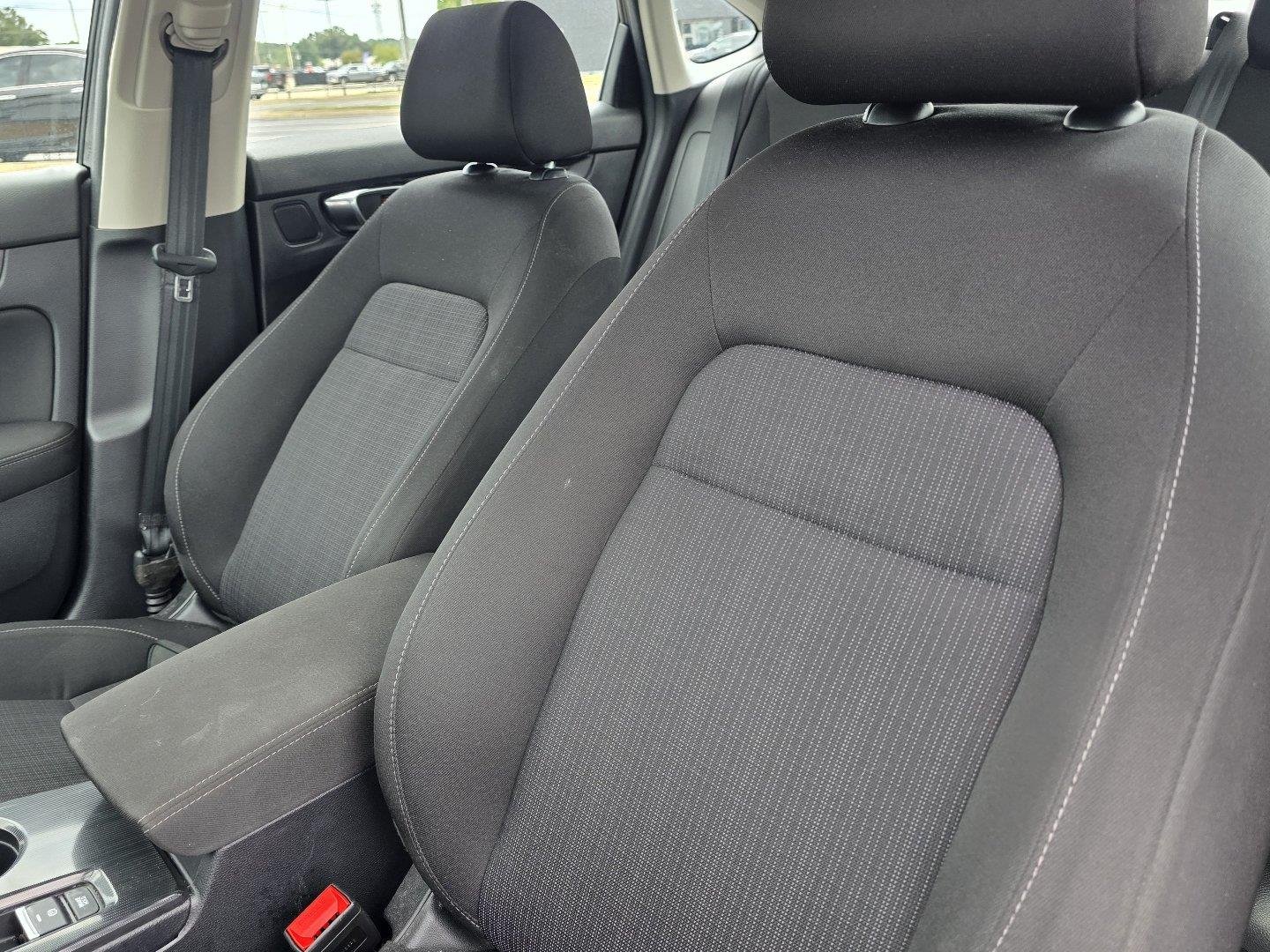 Used 2025  Honda LX image 20