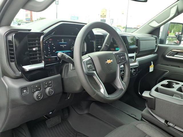 New 2026 Summit White Chevrolet LT image 11