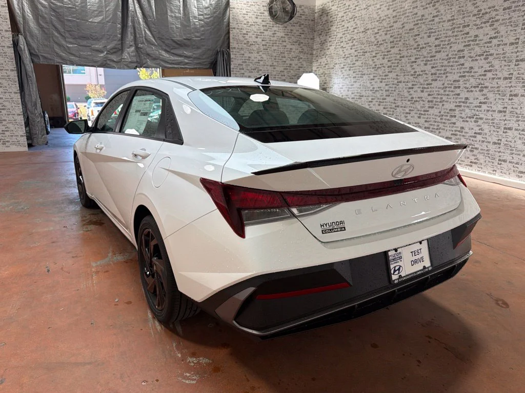 New 2026 Serenity White Hyundai SEL Sport image 5