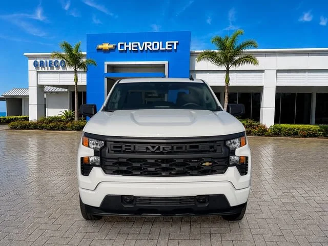 New 2026 Summit White Chevrolet Custom image 2