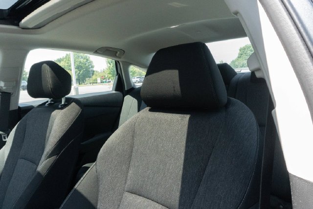 Used 2023 Gray Honda EX image 6