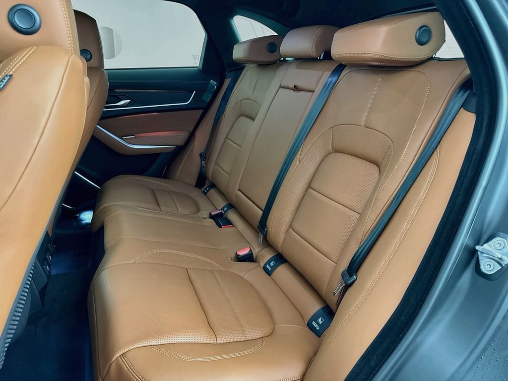 2026 Jaguar F-Pace R-Dynamic S - Photo 25