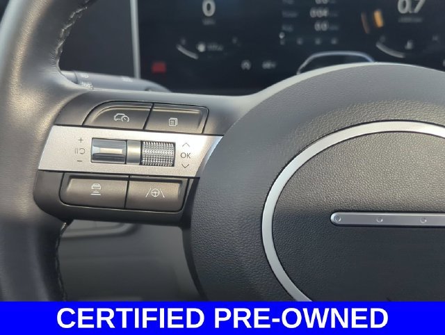 Certified Used 2025 White Hyundai SEL Convenience image 18