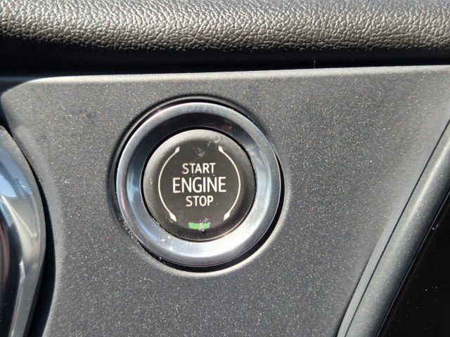 Used 2019 NIGHTFALL GRAY METALLIC Chevrolet  image 30