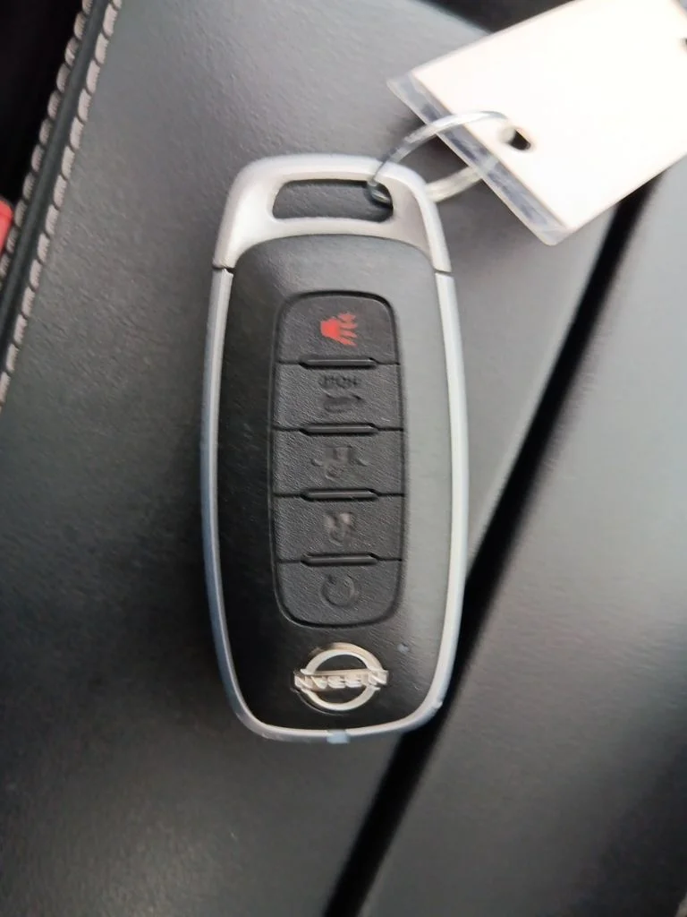 Used 2023 Gun Metallic Nissan SV image 25