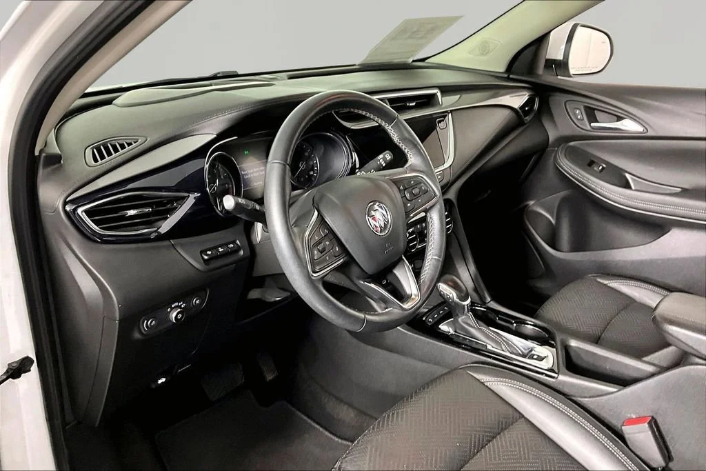 Certified Used 2022 White Frost Tricoat Buick Essence image 16