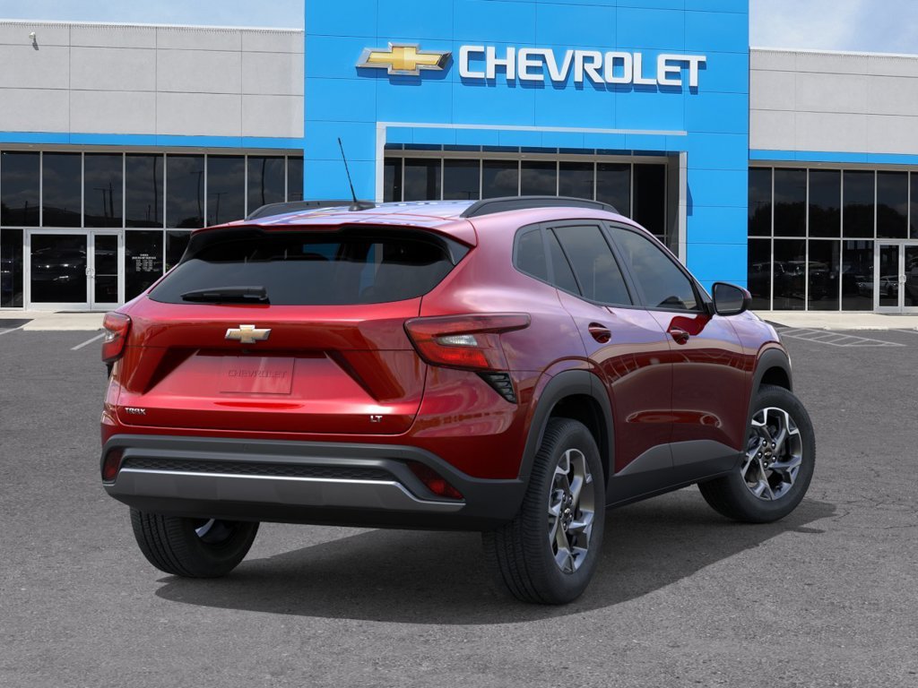 2026 Chevrolet Trax LT - Photo 4