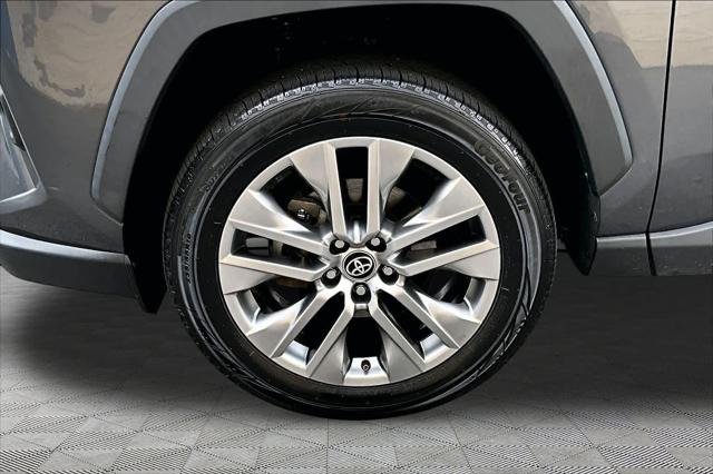 Certified Used 2023 MAGNETIC GRAY MET. Toyota  image 11