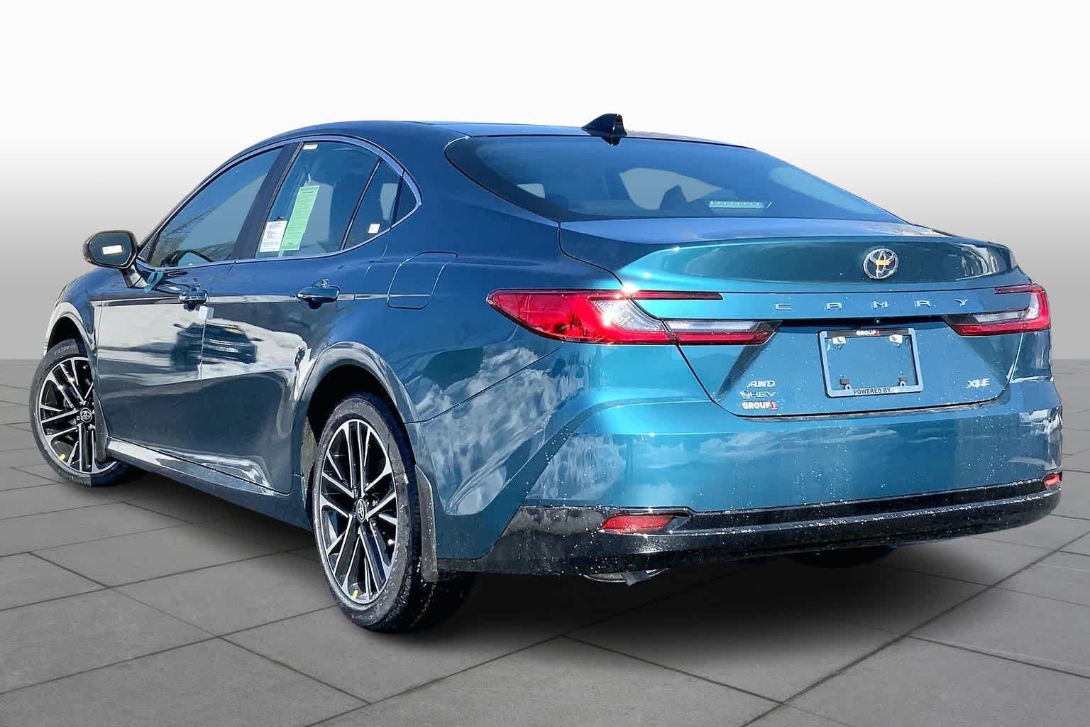 New 2026 Ocean Gem Toyota XLE image 12