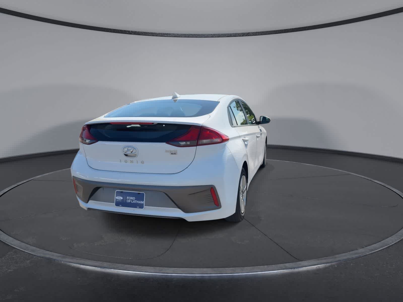 Used 2021 Ceramic White Hyundai Blue image 7