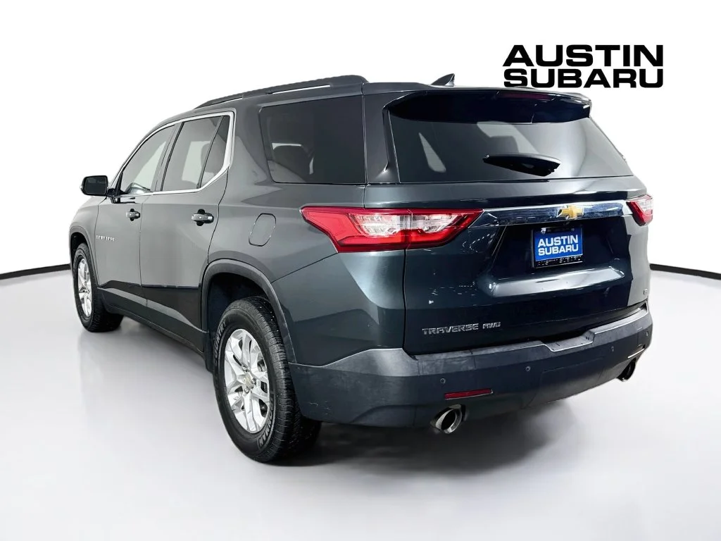 Used 2020 Gray Chevrolet LT image 5