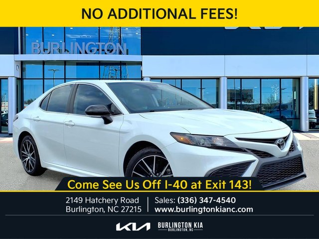 2024 Toyota Camry SE