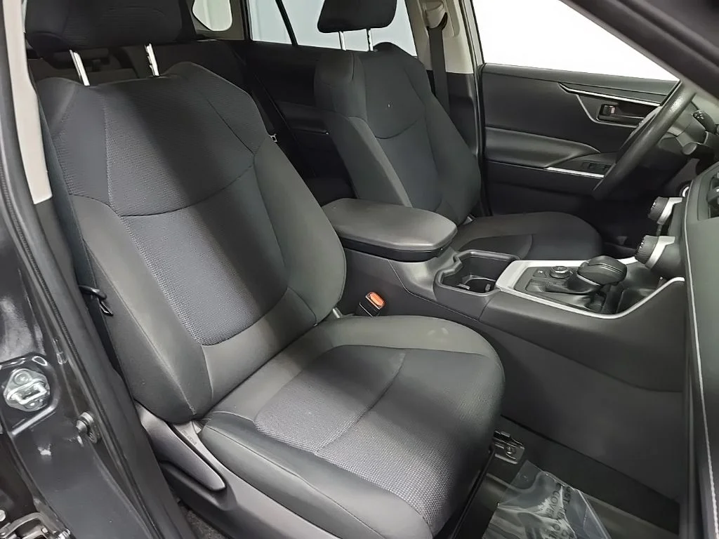 Used 2022 Gray Toyota LE image 14