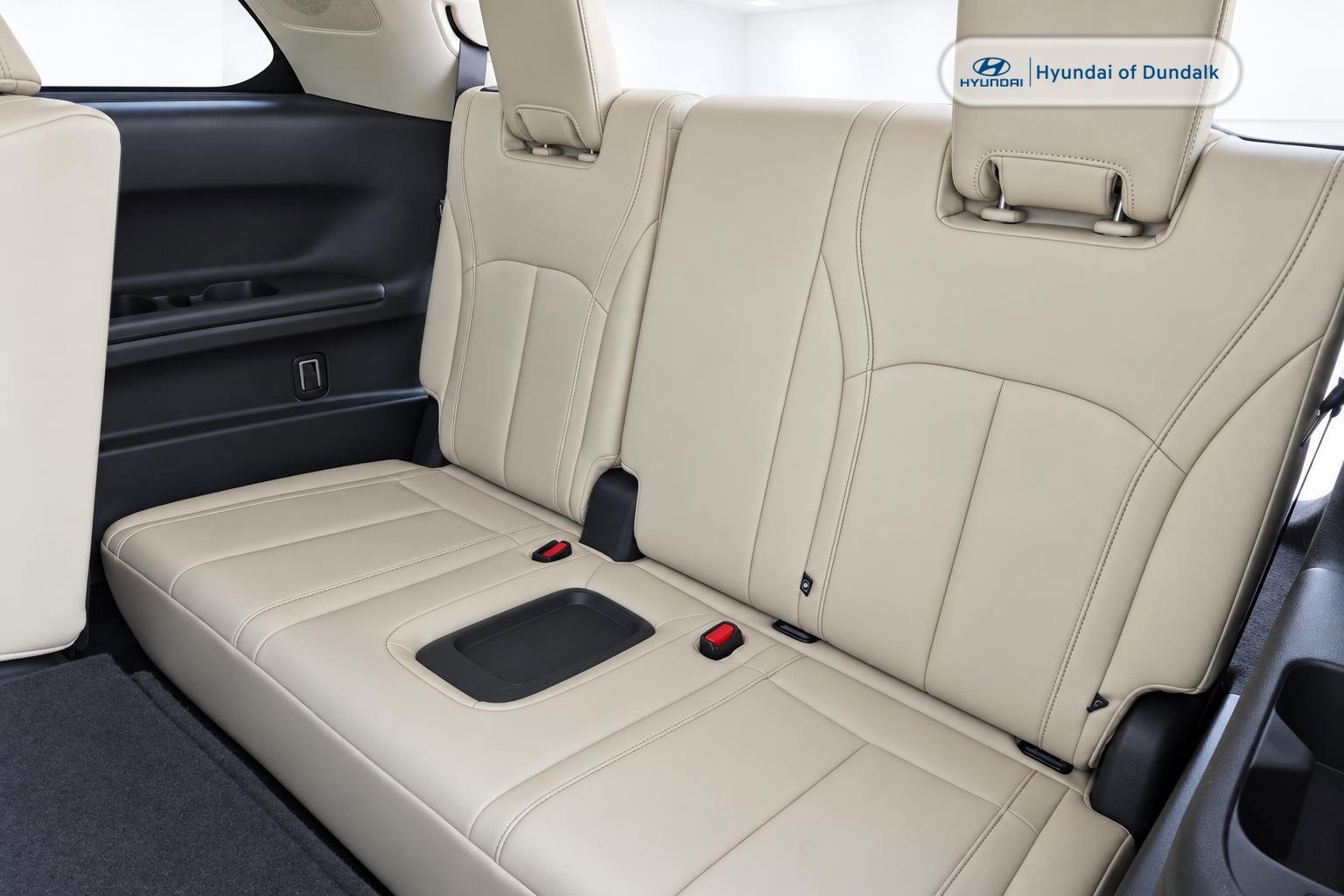 Used 2024 Black INFINITI LUXE image 13
