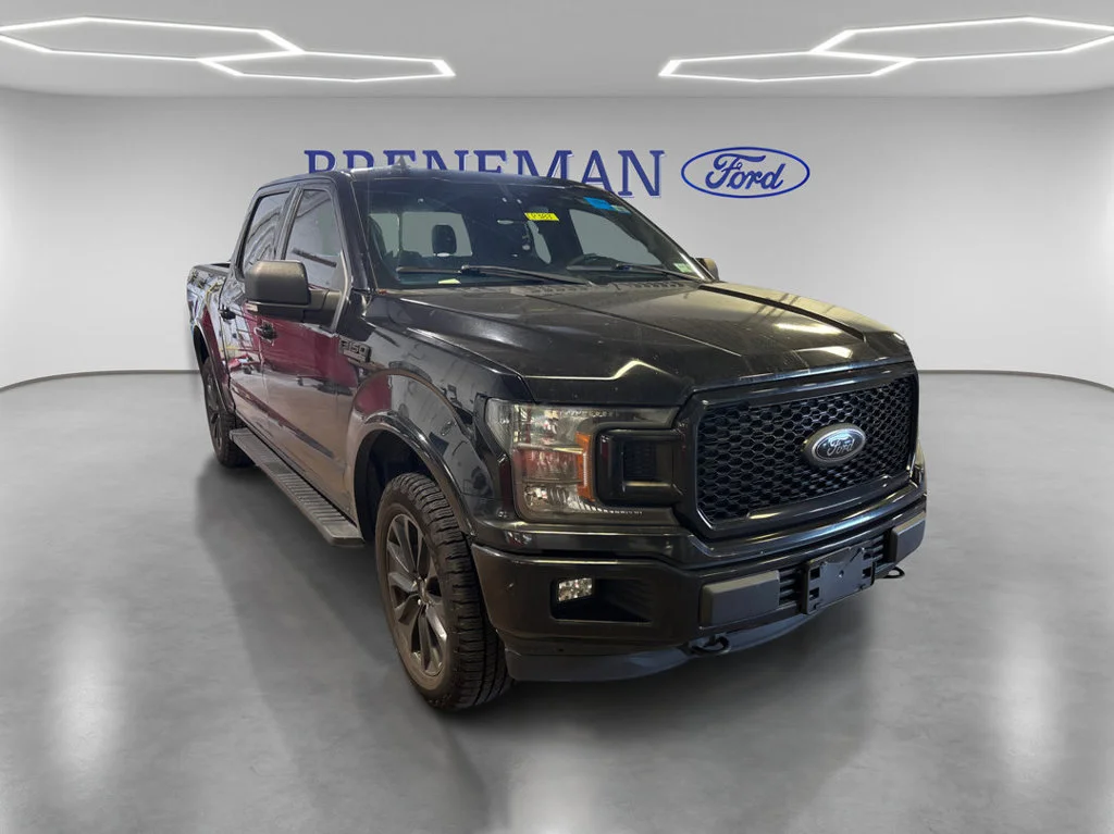 Certified Used 2020 Black Metallic Ford XLT image 3