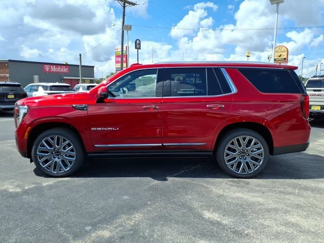 2026 GMC Yukon Denali Ultimate - Photo 8