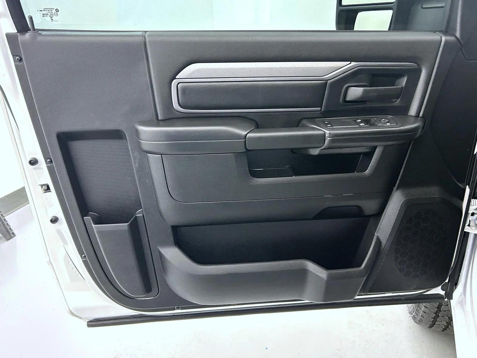 Used 2025 White Ram Tradesman image 9