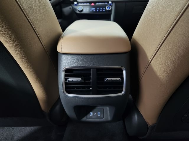 Used 2025 White Hyundai Limited image 17