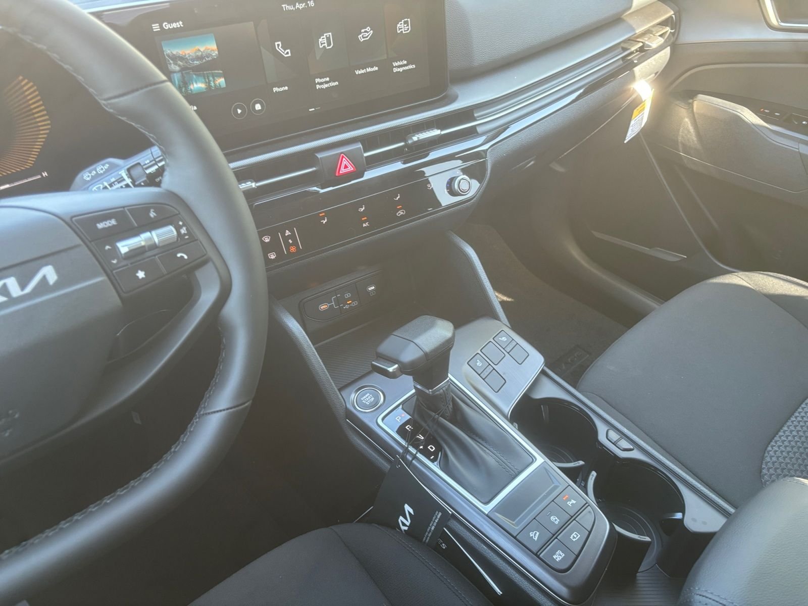 New 2026 Glacial White Pearl Kia LX image 28