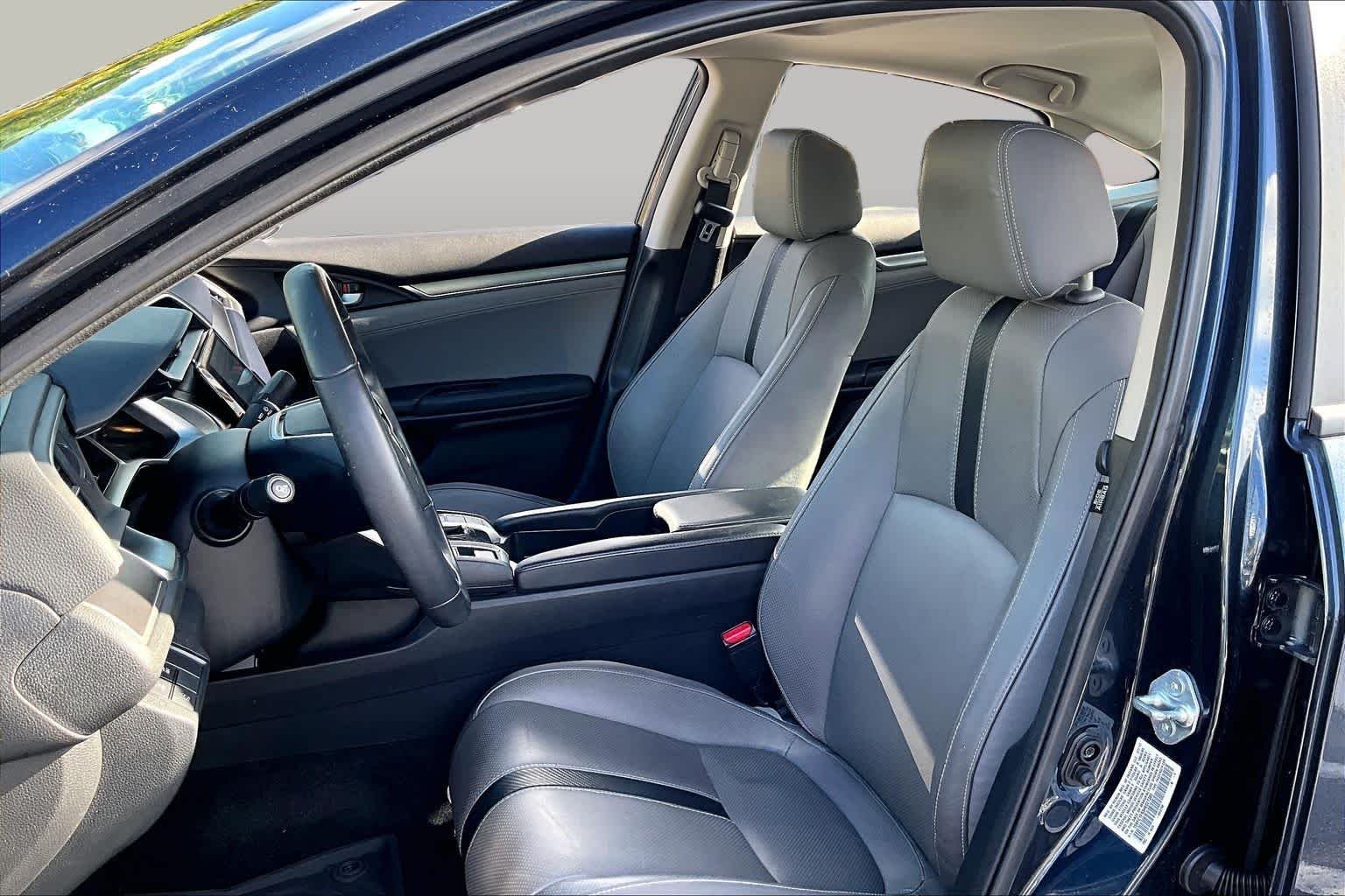 Certified Used 2017 Cosmic Blue Metallic Honda Touring image 8