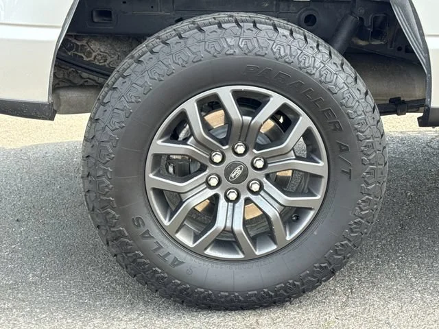 Used 2023 Iconic Silver Metallic Ford Tremor image 9