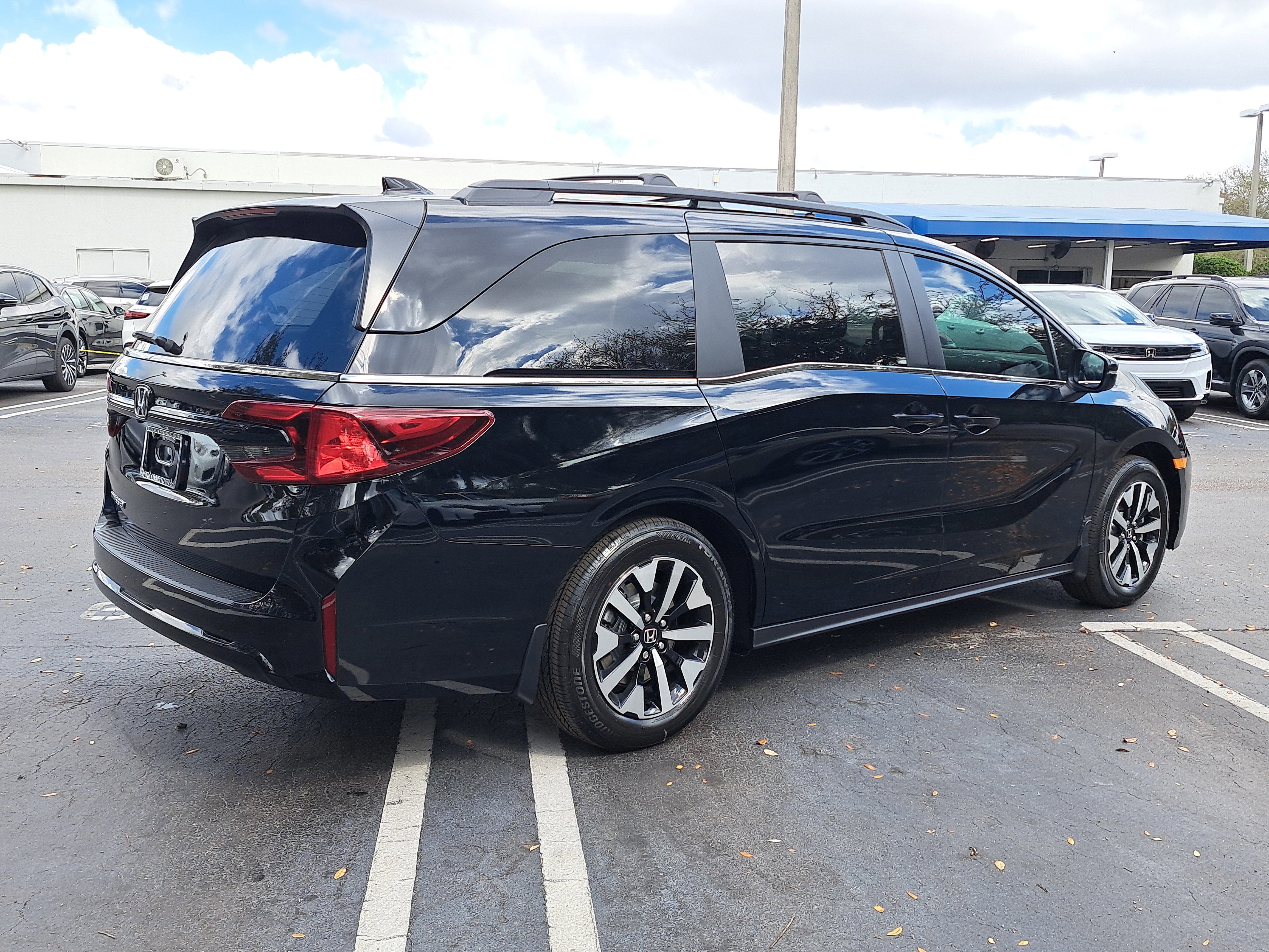 New 2026 Crystal Black Pearl Honda EX-L image 6