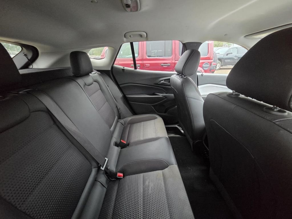 Used 2024 Blue Chevrolet LT image 9