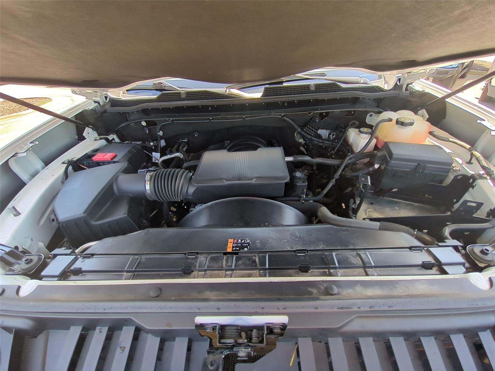 Used 2023 Summit White Chevrolet Work Truck image 36