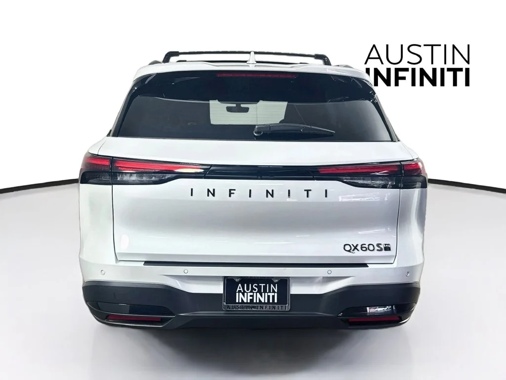 Certified Used 2027 White INFINITI SPORT image 9