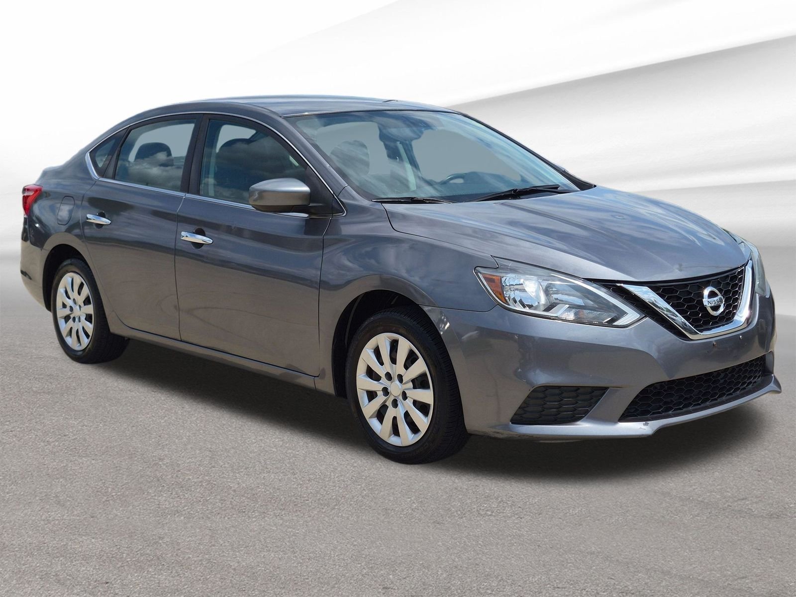 Certified Used 2017 Gun Metallic Nissan SV image 4