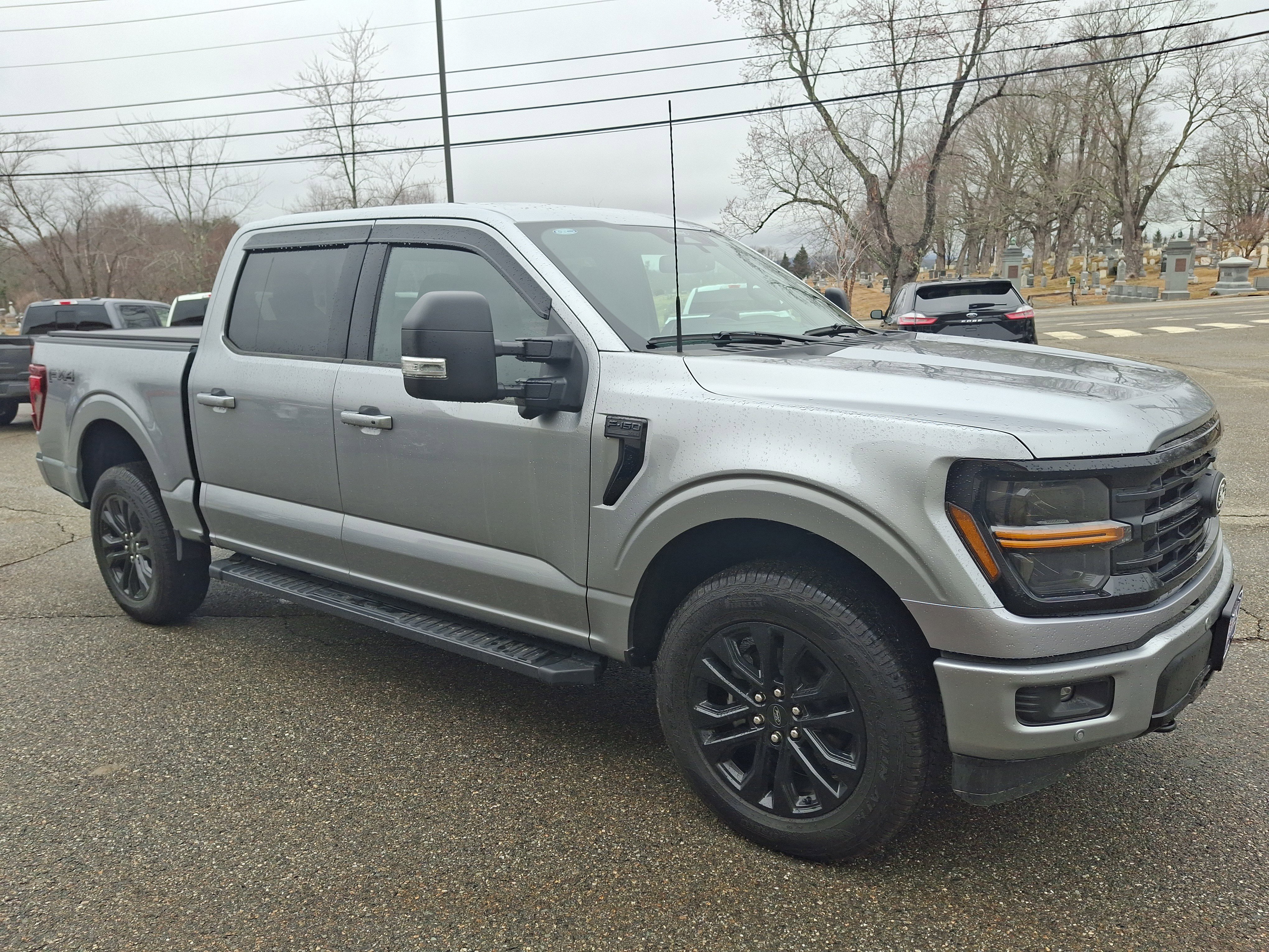 New 2026 Iconic Silver Metallic Ford XLT image 3