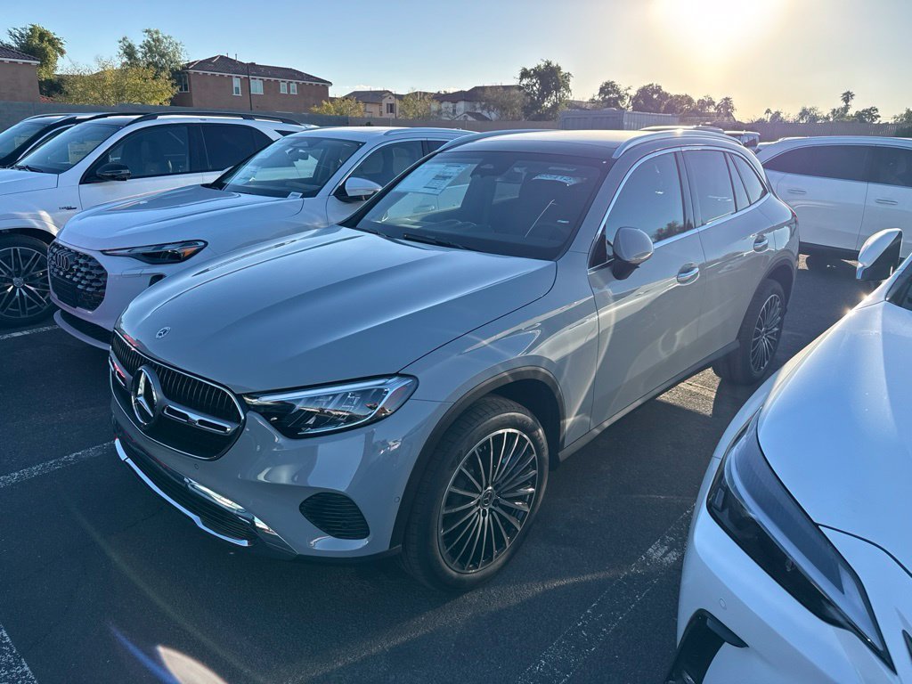 2027 Mercedes-Benz GLC