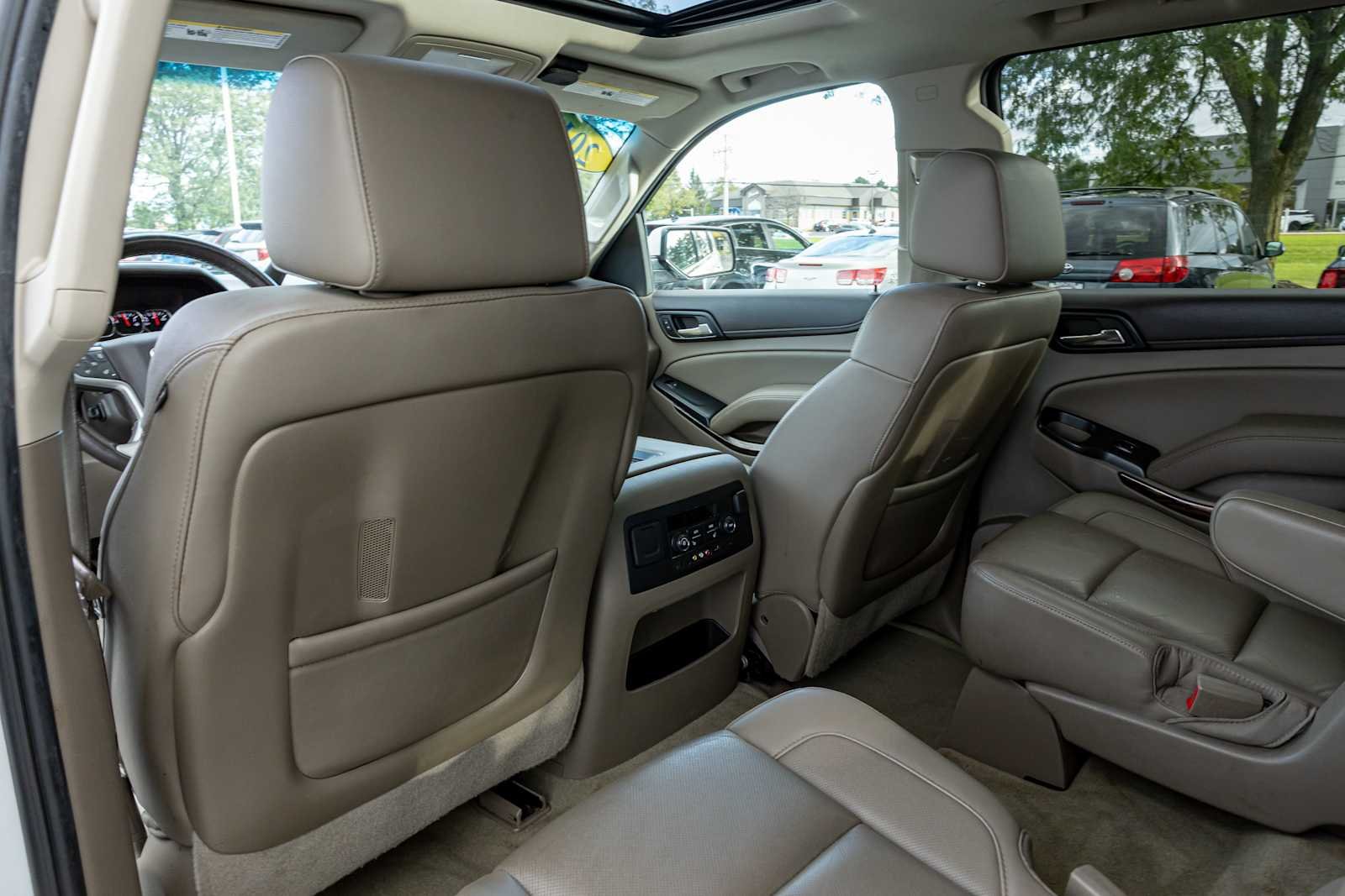 Used 2016 Summit White GMC SLT image 31