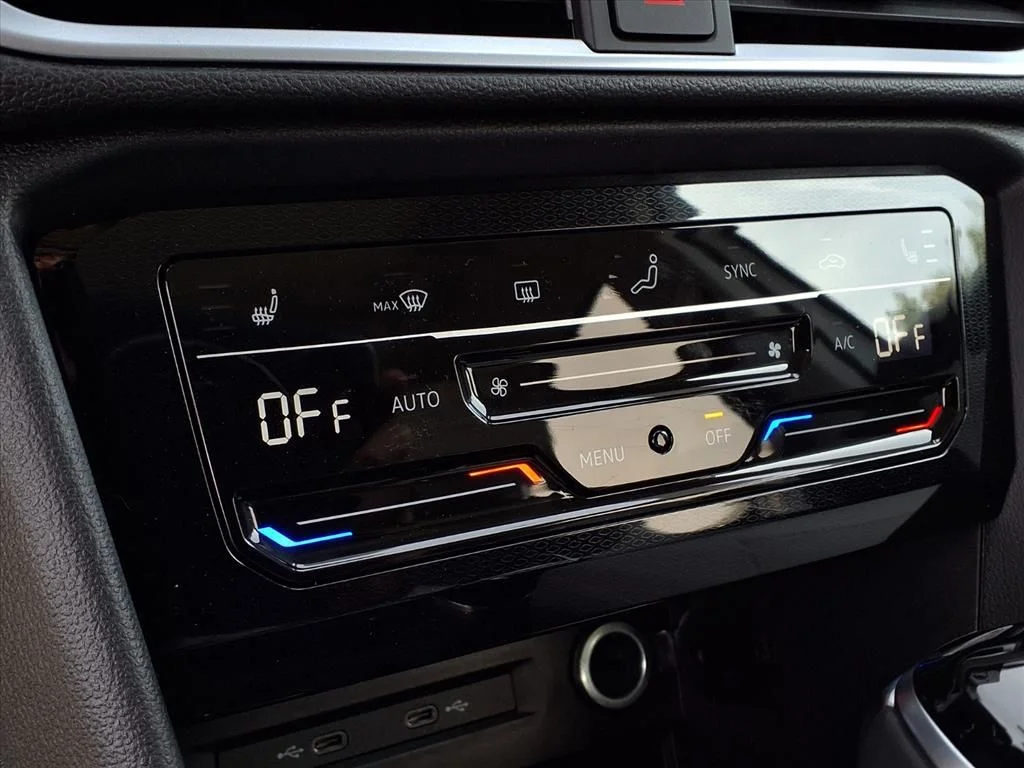 2026 Volkswagen Taos SE - Photo 9